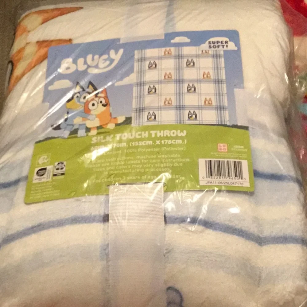 Bluey Licensed Silk Touch Throw, 60